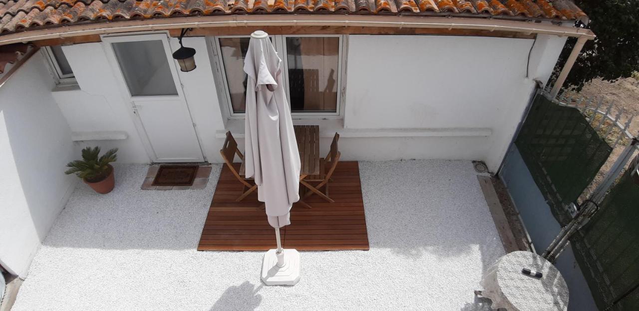 Petit Studio Independant Dans Jardin Avec Parking Et Portail Electrique Marseille Eksteriør billede